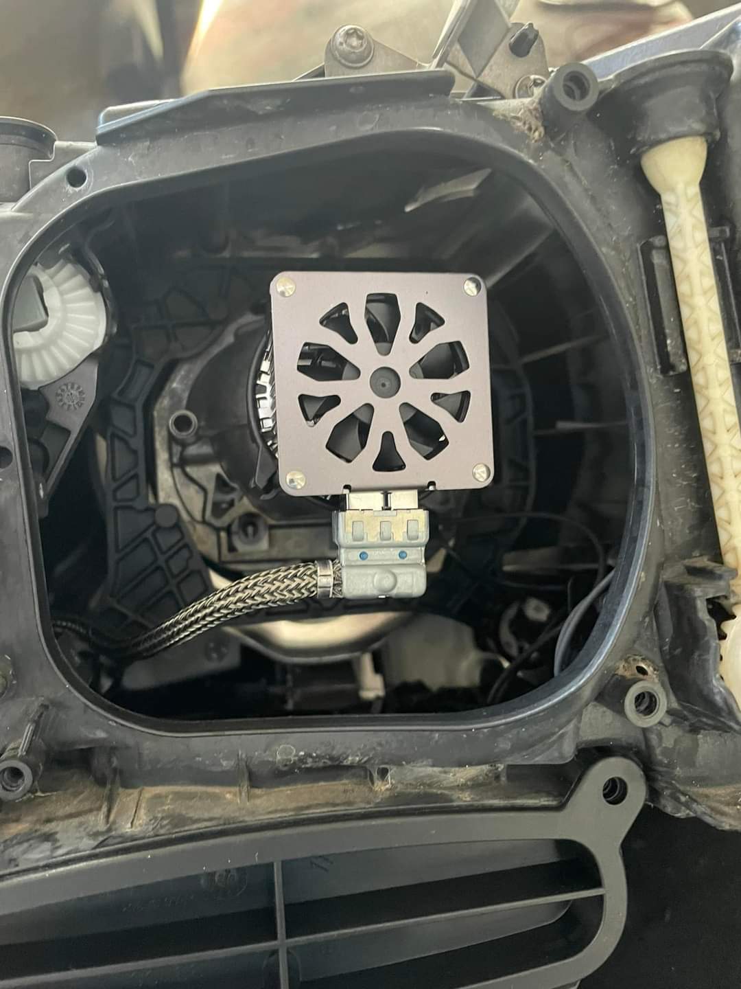 Dseries wireless thumbnail 12